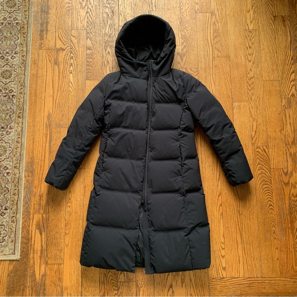 UNIQLO LIGHTWEIGHT PUFFER COAT - Picture 1 of 6
